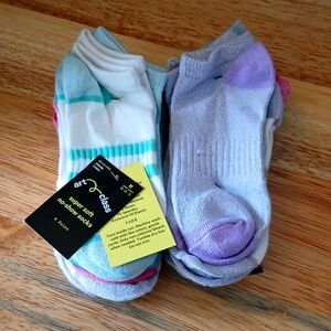 2 Bundles/12 Pair Kid's No Show Socks